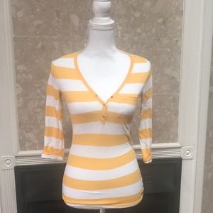 💎 Pink Victoria’s Secret striped top